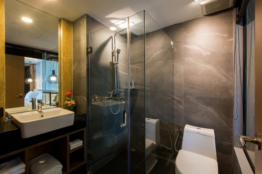 GAN-Bathroom-2