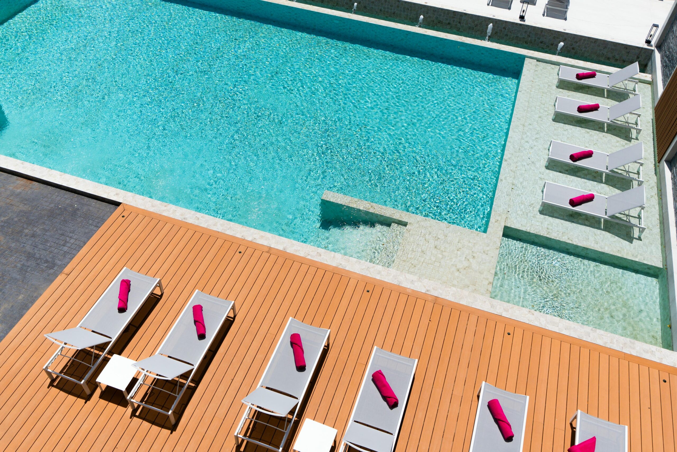 Pool (13)