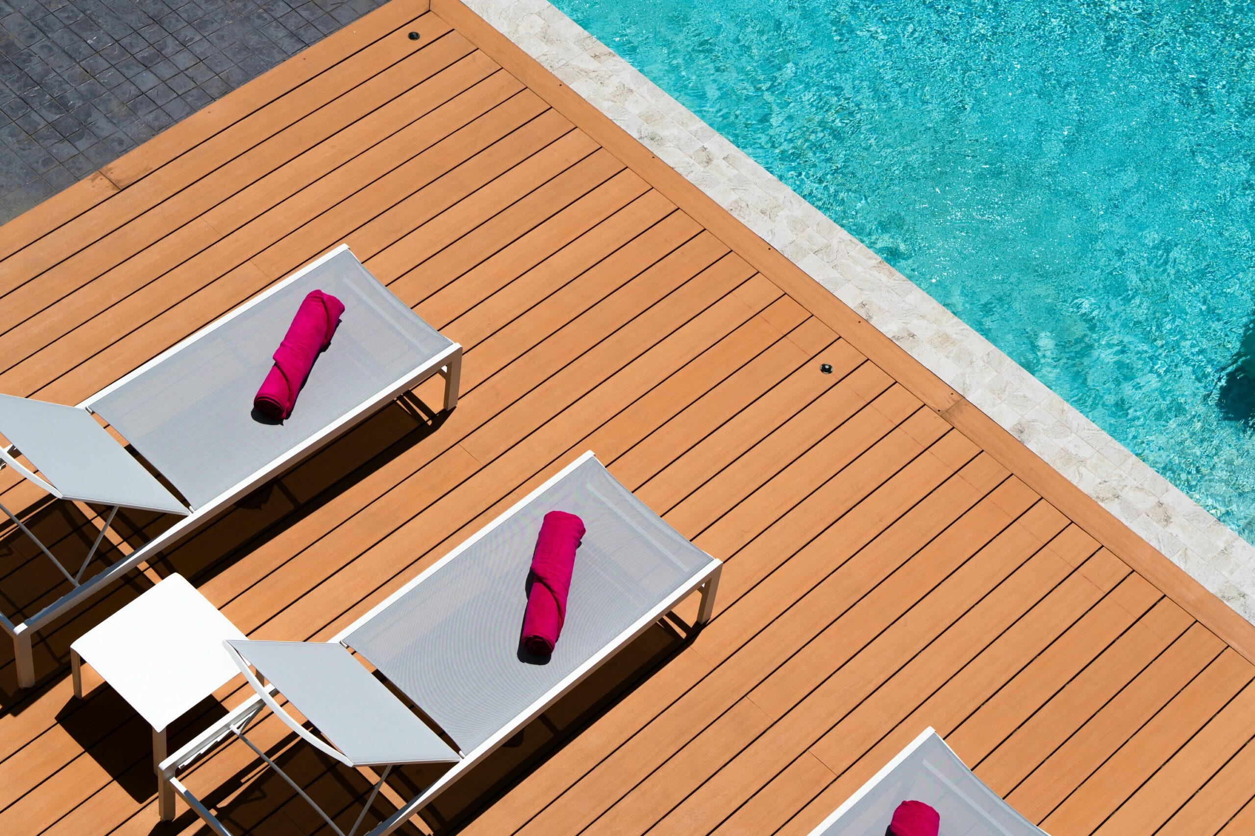 Pool (14)